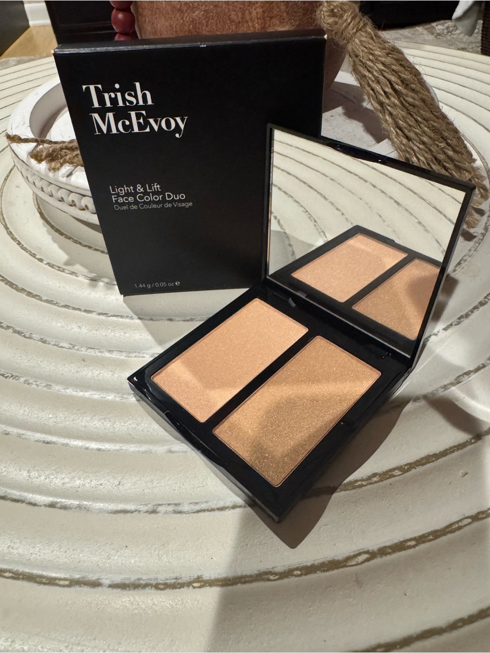 NIB Trish McEvoy Light & Lift Face Color Duo - champagne & bronze